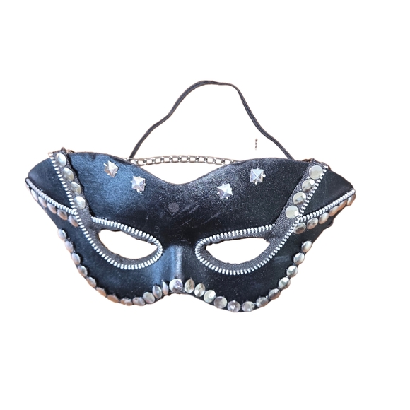 Elegant Black Masquerade Mask - Picture 1 of 2